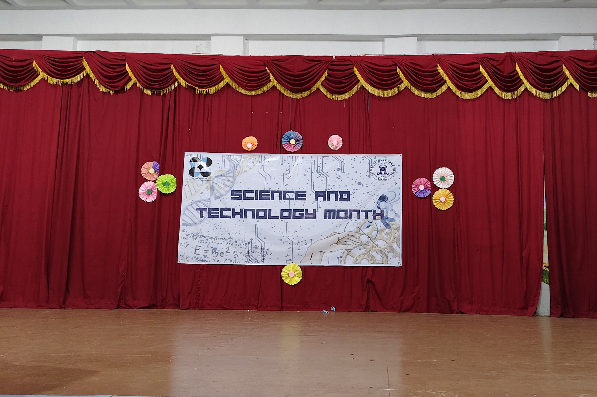 𝐒𝐂𝐈𝐄𝐍𝐂𝐄 𝐀𝐍𝐃 𝐓𝐄𝐂𝐇𝐍𝐎𝐋𝐎𝐆𝐘 𝐄𝐗𝐇𝐈𝐁𝐈𝐓